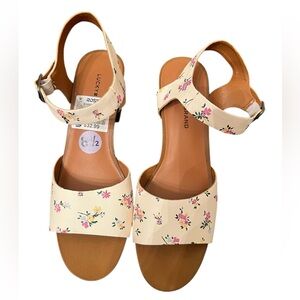 NWT Lucky Brand Block Heel Floral Sandal - Size 8.5